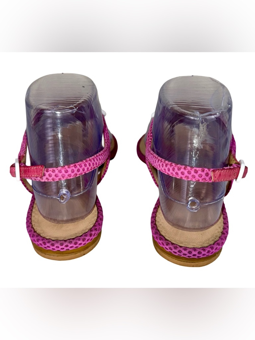 CHANEL FUCHSIA T-STRAP SANDALS WITH  WHITE CC LOGO MEDALLION - Picture 6 of 10